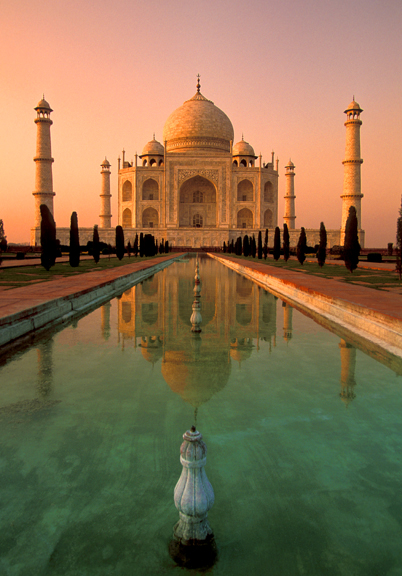 http://www.bollyn.com/public/Taj_Mahal_in_Sunset.jpg